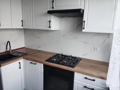 Kuchnia lub aneks kuchenny w obiekcie Duży apartament z widokiem na góry - 3 pokoje