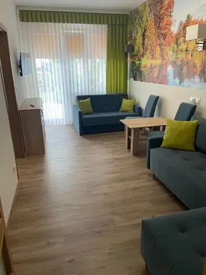 Część wypoczynkowa w obiekcie Hotel Zielony & OW Borowik & Pensjonat Manhattan - Centrum Rekreacji i Wypoczynku GASTROTUR