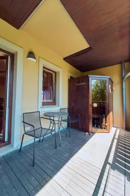 Balkon lub taras w obiekcie Apartament Rubinowy sauna Polanica Zdrój