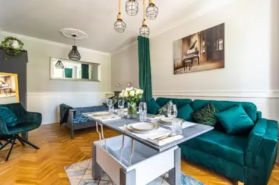Część wypoczynkowa w obiekcie Świdnicka Deluxe Suite