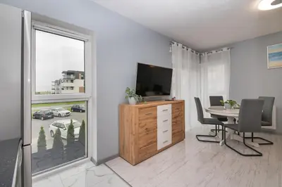 Telewizja i/lub zestaw kina domowego w obiekcie Apartament Biegusa