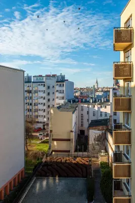 Budynek, w którym mieści się apartament