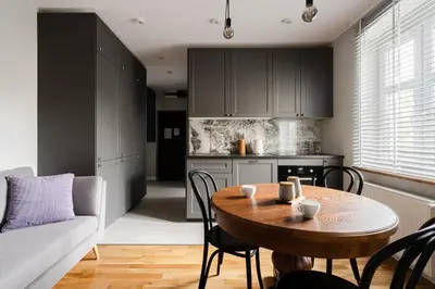 Kuchnia lub aneks kuchenny w obiekcie RentPlanet - Apartament Rydygiera