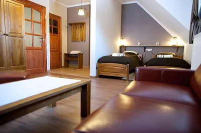 Część wypoczynkowa w obiekcie Chata Sudecka I apartamenty z aneksami kuchennymi