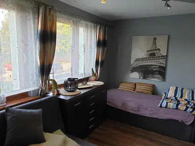 Część wypoczynkowa w obiekcie Przestronny apartament dla 9 osób - 4 sypialnie, PARKING