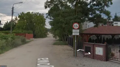 Okolica w pobliżu tego luksusowego namiotu