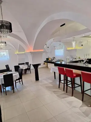 Restauracja lub miejsce do jedzenia w obiekcie Pensjonat Trzy Stawy