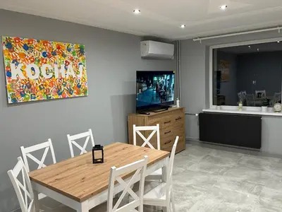 Telewizja i/lub zestaw kina domowego w obiekcie Apartament Kościuszko