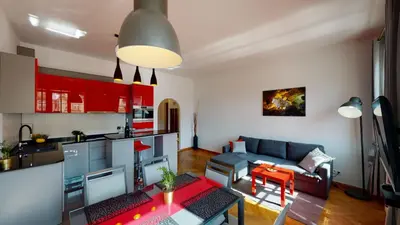 Kuchnia lub aneks kuchenny w obiekcie Rynek Market Square Wroclove Tectum Apartments z widokiem na Rynek
