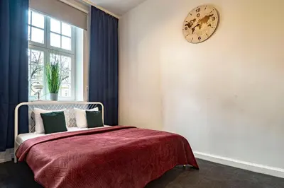 Łóżko lub łóżka w pokoju w obiekcie Heart of Wrocław - Spacious 3rooms 75m2 AS Home Apartamenty R243