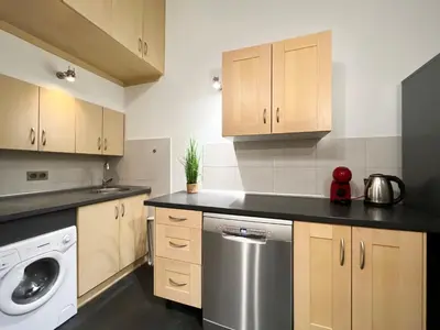 Kuchnia lub aneks kuchenny w obiekcie Heart of Wrocław - Spacious 3rooms 75m2 AS Home Apartamenty R243
