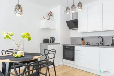 Kuchnia lub aneks kuchenny w obiekcie Apartament Bluszczowy, MyWeek