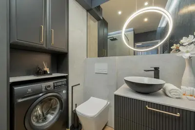 Plan piętra w obiekcie Black and Beige Apartment with Balcony and Parking in Wrocław by Noclegi Renters