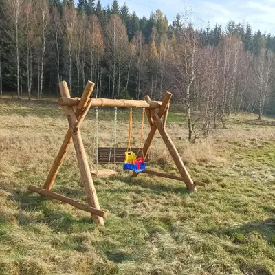 Plac zabaw dla dzieci w obiekcie Drewniany domek pod masywem Śnieżnika