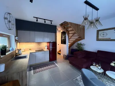 Kuchnia lub aneks kuchenny w obiekcie Villa Monte Apartament z ogrodem