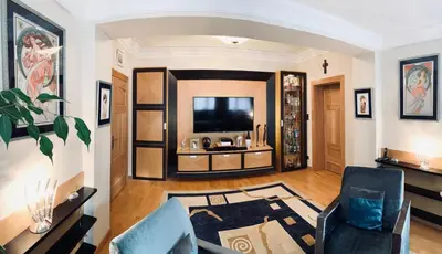 Telewizja i/lub zestaw kina domowego w obiekcie Villa Alina Medical SPA
