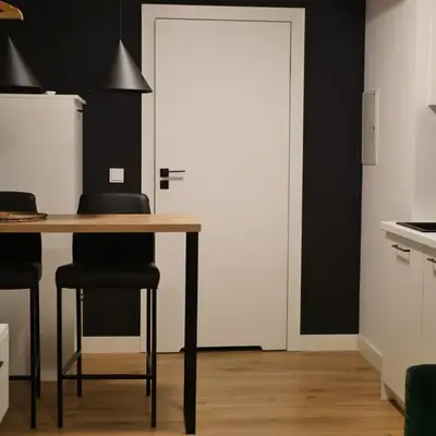 Przytulna kawalerka 77