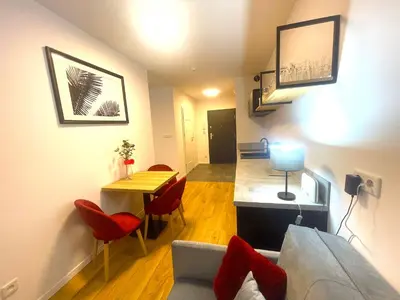 Kuchnia lub aneks kuchenny w obiekcie Apartment Premium Atal City Square-Free Parking Space In The Garage