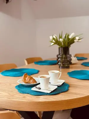 Zestaw do parzenia kawy i herbaty w obiekcie Apartament Rodzinny w Goszowie