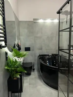 Łazienka w obiekcie LOFT w centrum z jacuzzi