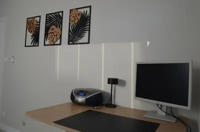 Telewizja i/lub zestaw kina domowego w obiekcie Apart city break apartament