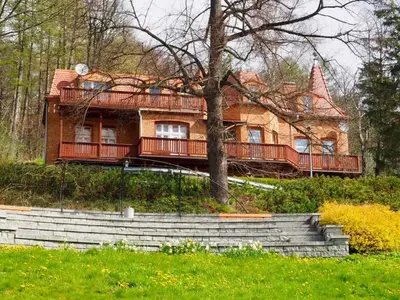 Ogród w obiekcie Apartament Piękna 4