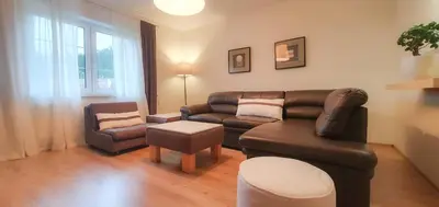 Część wypoczynkowa w obiekcie Apartamenty Bystrzycka 63
