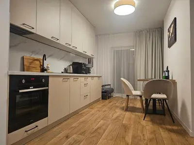 Kuchnia lub aneks kuchenny w obiekcie City Sense New Apartments - Main Station and City Center