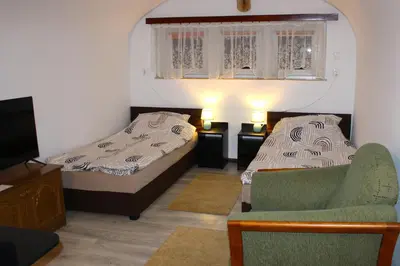 Łóżko lub łóżka w pokoju w obiekcie Apartament 2-pokojowy 55 m2, koło ZOO, Hali Stulecia