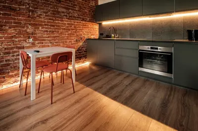 Kuchnia lub aneks kuchenny w obiekcie RentPlanet - Apartamenty Krasińskiego