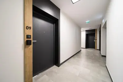 Plan piętra w obiekcie Madalińskiego Comfort Apartment by BookingHost