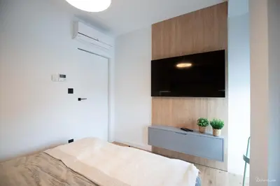 Telewizja i/lub zestaw kina domowego w obiekcie Otyńska Point Apartamenty Prestige