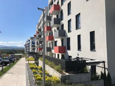 Budynek, w którym mieści się apartament