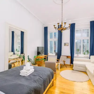 Plac Grunwaldzki Cosy Apartment by BookingHost