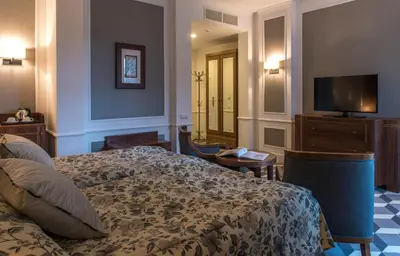 Telewizja i/lub zestaw kina domowego w obiekcie Hotel SPA Dr Irena Eris Polanica Zdrój