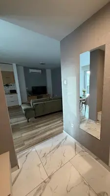 Telewizja i/lub zestaw kina domowego w obiekcie Przestronny 3 pokojowy apartament Park City