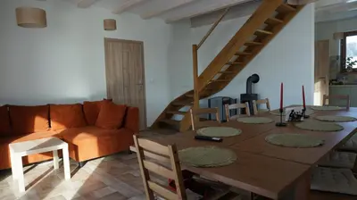 Część wypoczynkowa w obiekcie Domek w Lasówce
