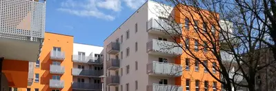 Budynek, w którym mieści się apartament