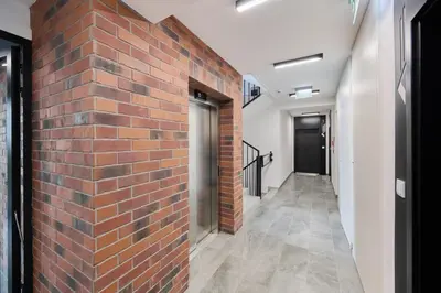 Plan piętra w obiekcie Białowieska 69 - Ekskluzywny apartament w Porcie Popowice z parkingiem i balkonem - Wrocław - Fair Rentals