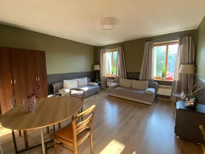 Część wypoczynkowa w obiekcie 4 pokoje - 86 m2 - 300 m od Rynku