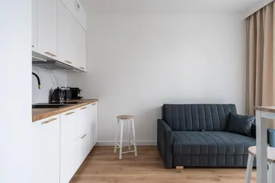Kuchnia lub aneks kuchenny w obiekcie RentPlanet - Legnicka Residence