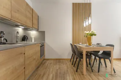 Kuchnia lub aneks kuchenny w obiekcie Apartament Gambit, Ogrody Pieniawskie, MyWeek