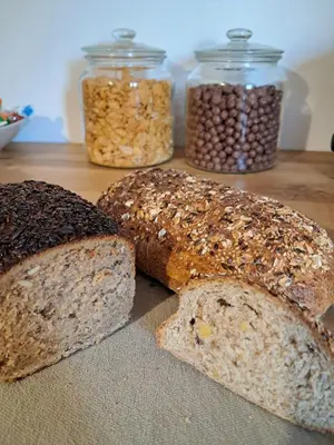 Jedzenie w pensjonacie lub w pobliżu