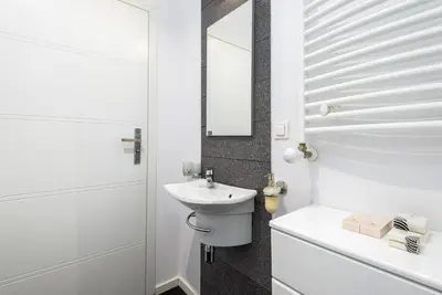 Łazienka w obiekcie Apartment Kozielska z pięknym ogrodem i tarasem