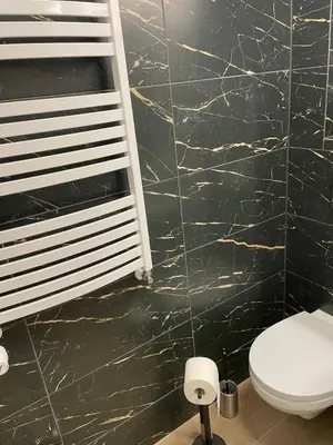Łazienka w obiekcie Apartament Koszary