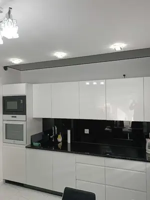 Kuchnia lub aneks kuchenny w obiekcie Apartament Zielony Zakątek Wrocław free parking, ochrona