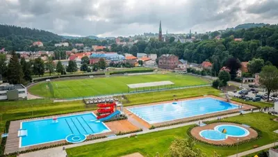 Basen w obiekcie Apartament Nowar lub w pobliżu