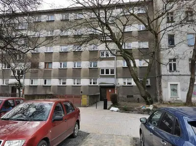 Budynek, w którym mieści się apartament