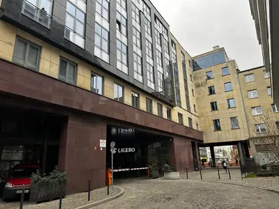 Budynek, w którym mieści się apartament