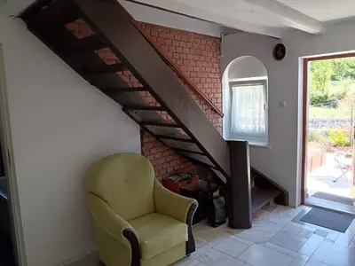 Część wypoczynkowa w obiekcie Dom nad rzeką